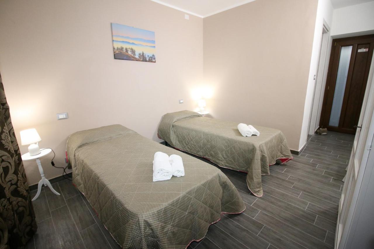 La Drint Bed & Breakfast San Benigno Canavese ภายนอก รูปภาพ
