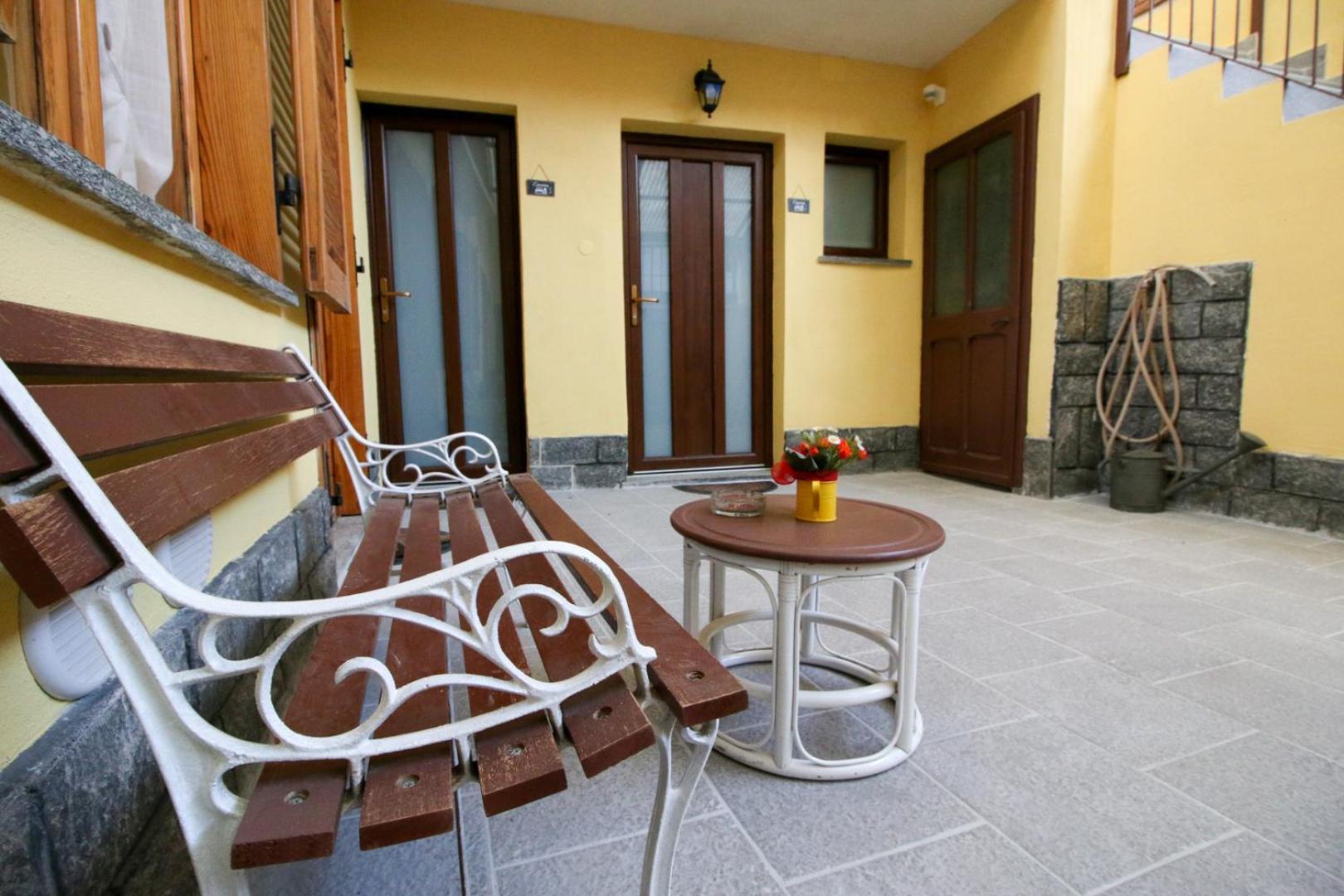 La Drint Bed & Breakfast San Benigno Canavese ภายนอก รูปภาพ